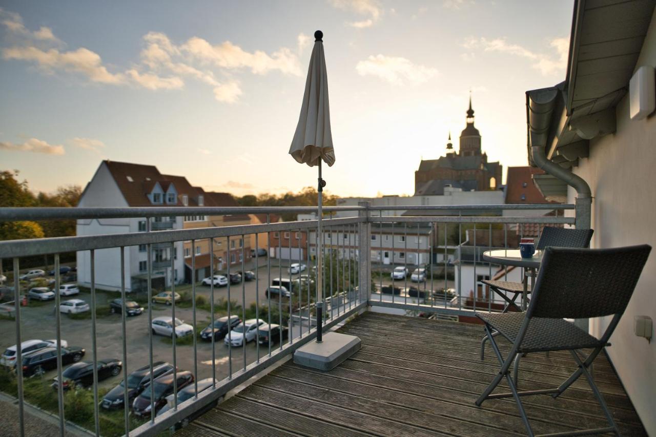 Haus Steuerrad Lejlighed Stralsund Eksteriør billede